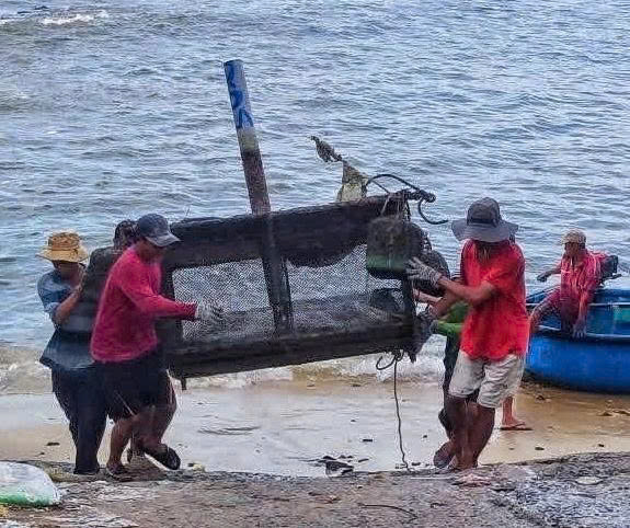 Chủ động triển khai công tác ứng phó với áp thấp nhiệt đới và mưa lớn trên địa bàn phường