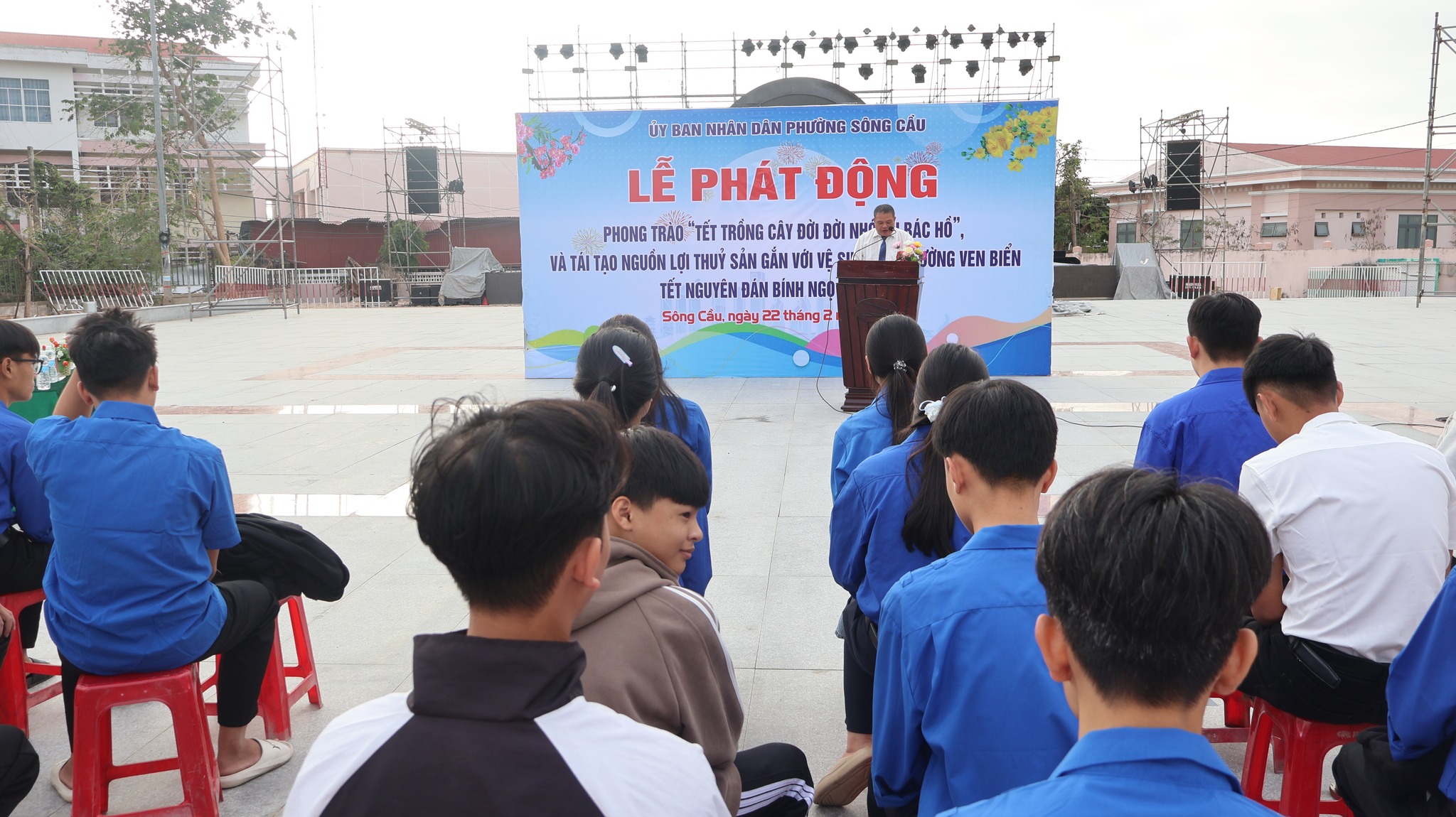 Phường Sông Cầu tổ chức lễ phát động “Tết trồng cây đời đời nhớ ơn Bác Hồ” và tái tạo nguồn lợi thủy sản