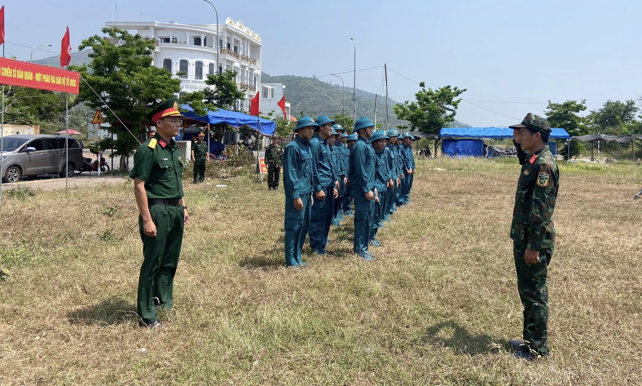 Ban Chỉ huy phòng thủ khu vực 1 kiểm tra công tác huấn luyện dân quân năm thứ nhất năm 2026