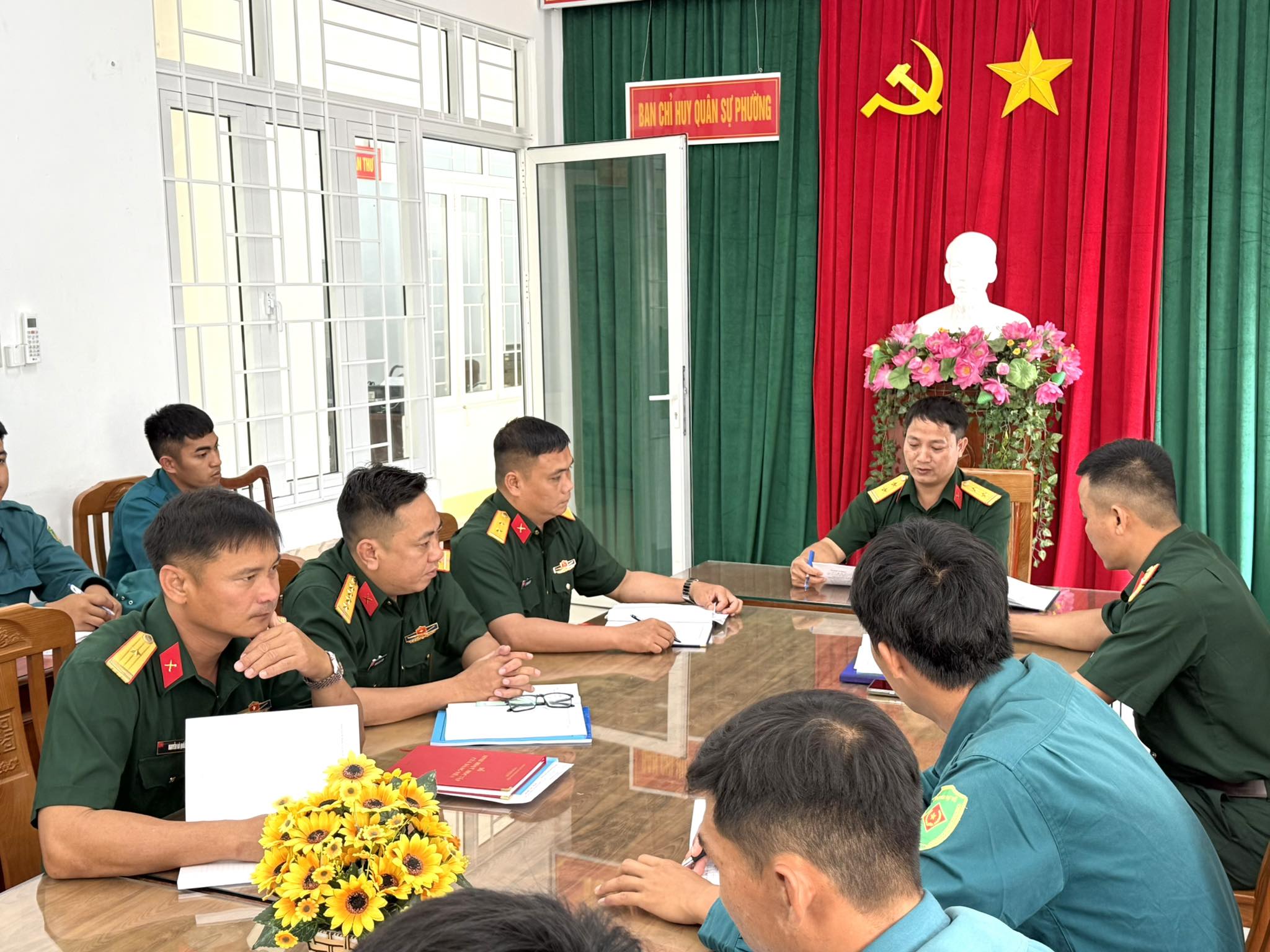 Ban CHQS phường Sông Cầu duy trì sinh hoạt với nội dung “Mỗi ngày một lời Bác Hồ dạy”