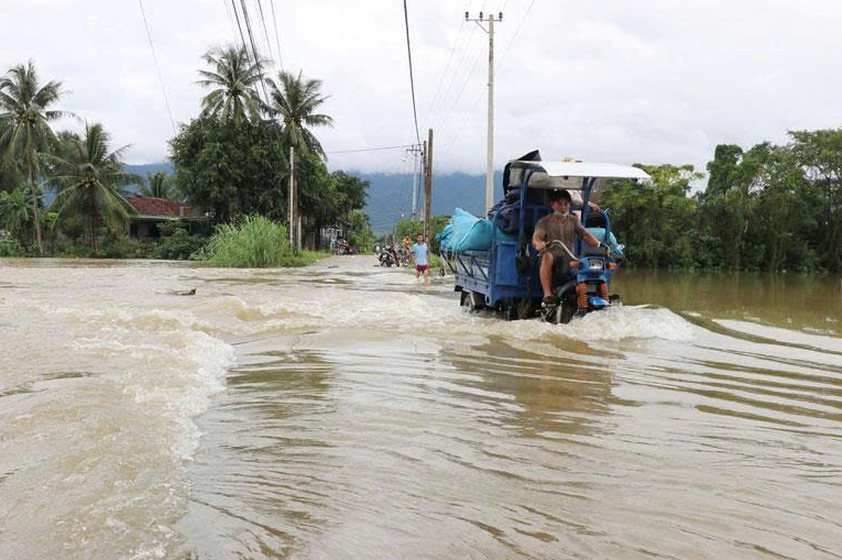 Chủ động triển khai công tác ứng phó, phòng ngừa mưa lũ kéo dài  trên địa bàn phường Sông Cầu
