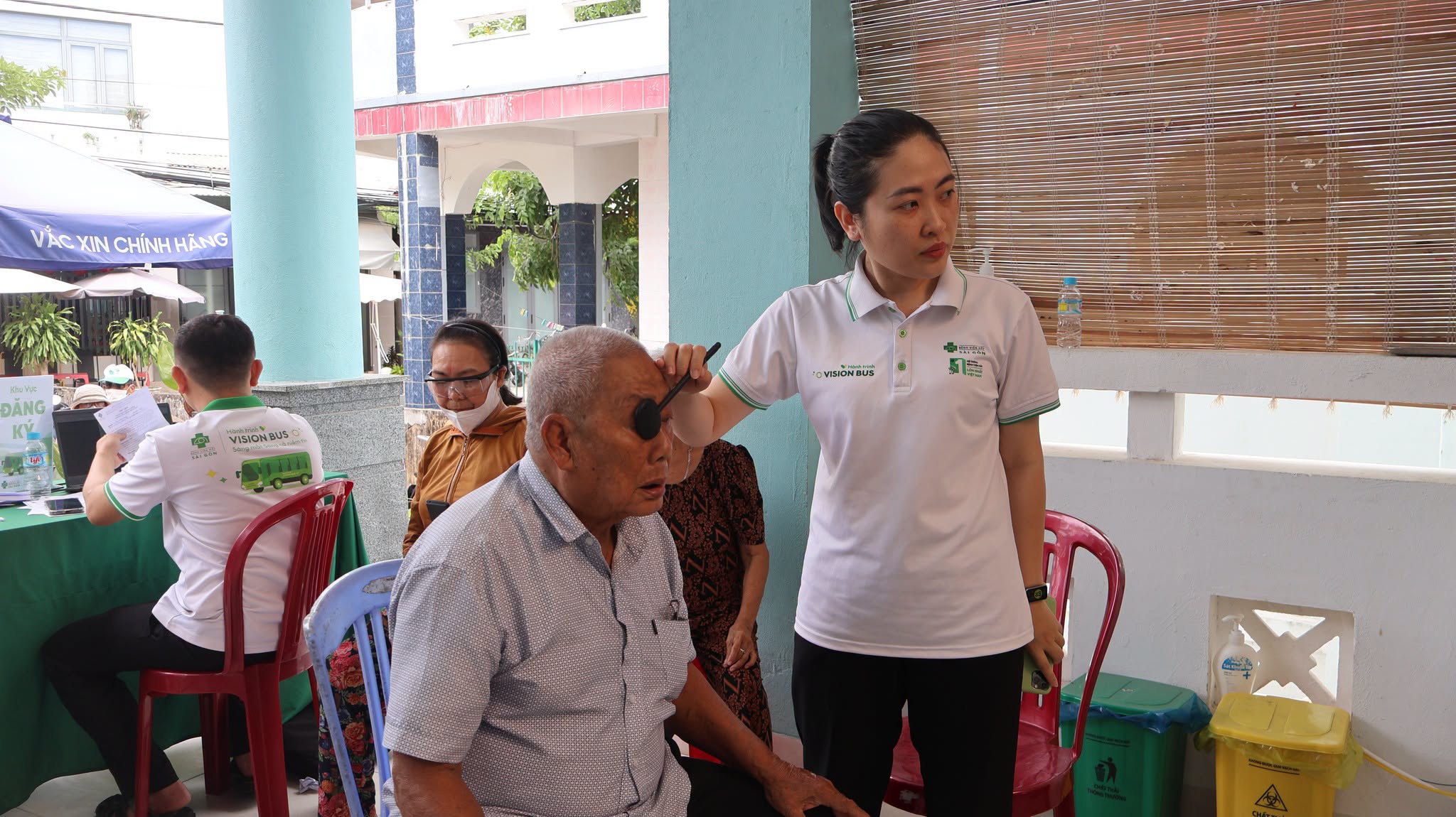 Sông Cầu: Tổ chức chương trình khám bệnh, chữa bệnh nhân đạo chuyên khoa mắt miễn phí